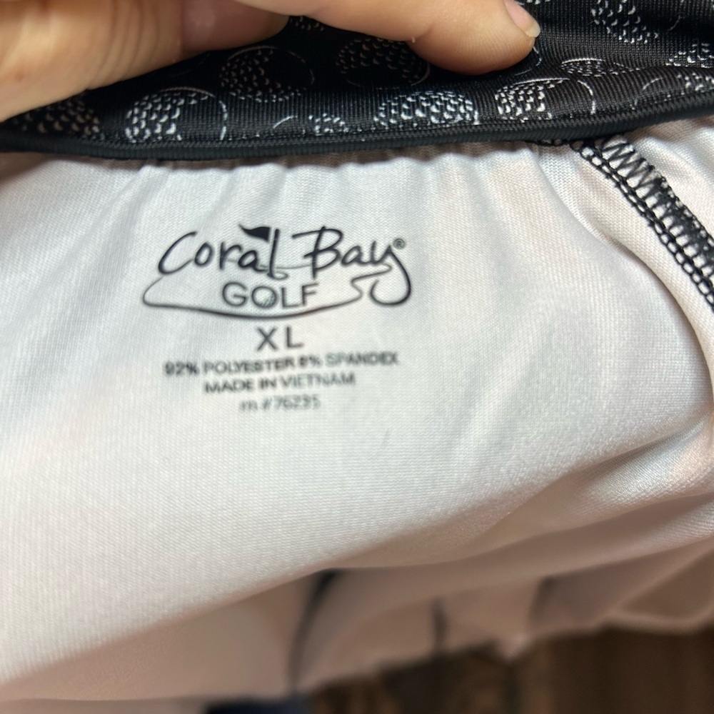 Coral Bay Golf Pullover - Picture 4 of 6